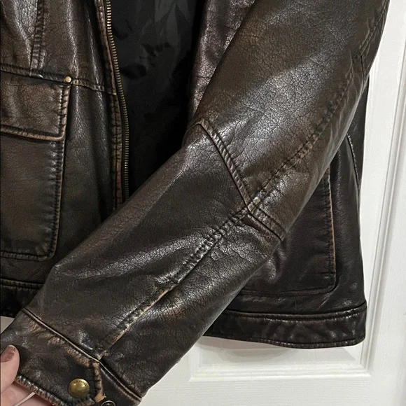 Bass Dark Brown Leather Jacket - Picture 5 of 8